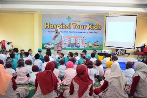 HOSPITAL TOUR KIDS TK-PAUD LABSCHOOL IIQ