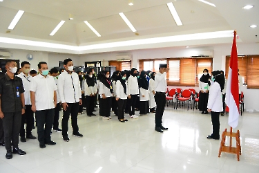 Upacara Penghormatan Bendera Merah Putih Setiap Bulan Di Tanggal 17_2